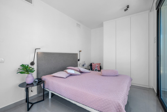 Resale - Villa - Guardamar del Segura