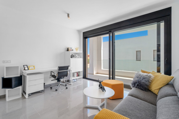 Resale - Villa - Guardamar del Segura