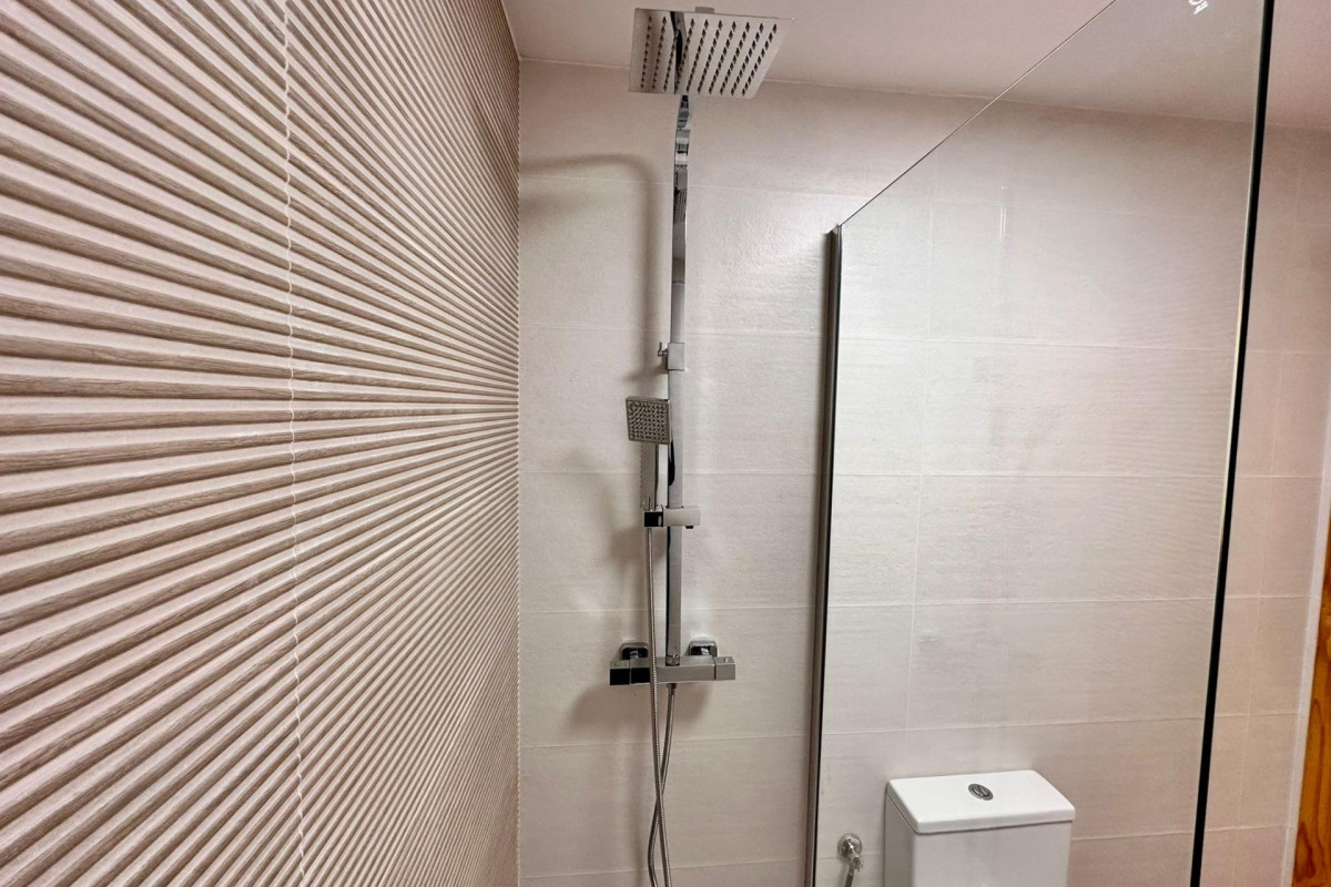 Reventa - Apartamento / piso - Torrevieja - Playa de los Locos