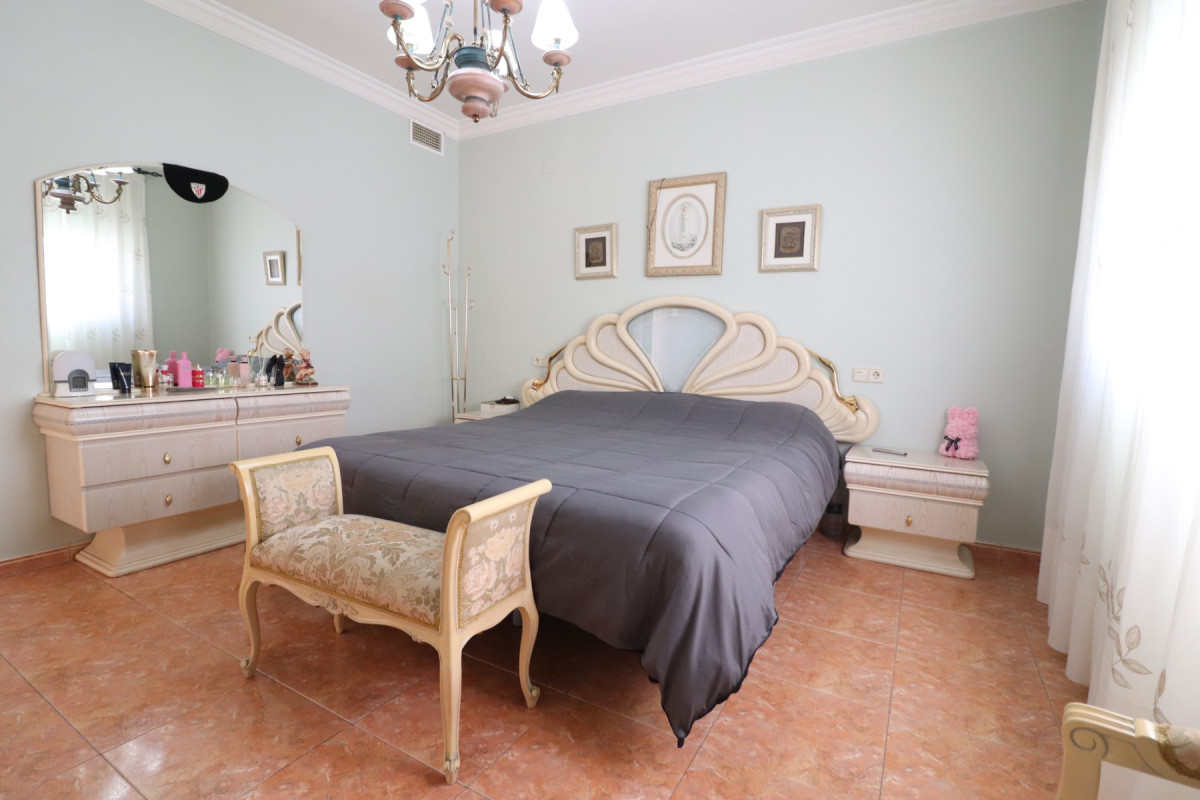 Resale - Detached Villa - Almoradi - El Saladar