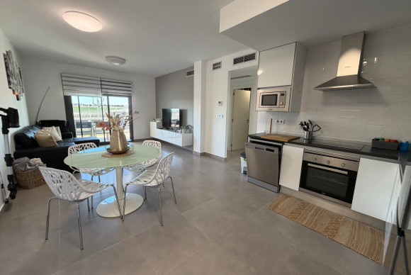 Resale - Apartment  - Pilar de La Horadada - Pilar de La Horadada - Town