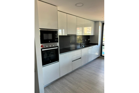 Resale - Apartment  - Alicante - Alicante Golf