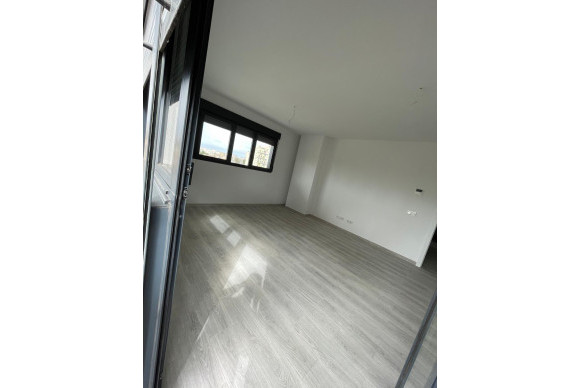 Resale - Apartment  - Alicante - Alicante Golf