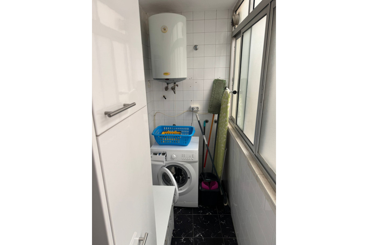 Reventa - Apartamento / piso - Torrevieja