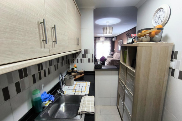 Resale - Apartment  - Torrevieja - Centro