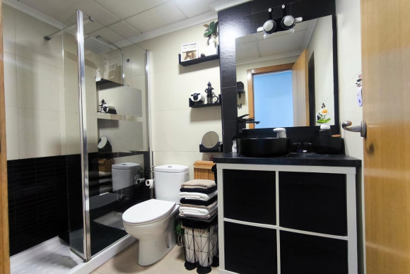 Resale - Apartment  - Torrevieja - Centro