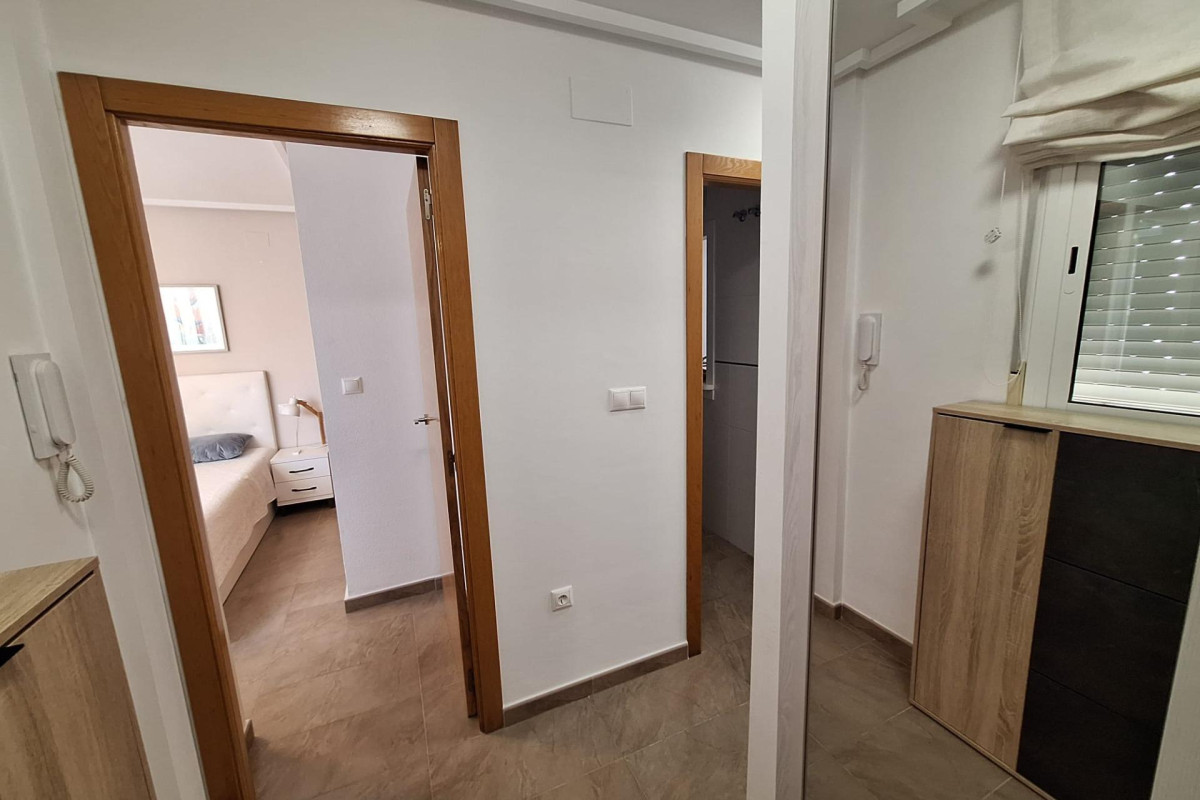 Lange Termijn Verhuur - Appartement  - Torrevieja