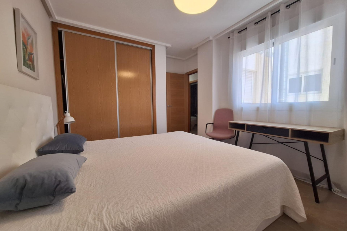 Lange Termijn Verhuur - Appartement  - Torrevieja