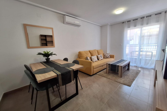Lange Termijn Verhuur - Appartement  - Torrevieja