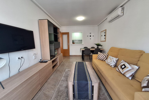 Lange Termijn Verhuur - Appartement  - Torrevieja