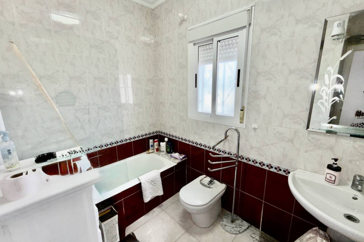 Resale - Villa - Ciudad Quesada