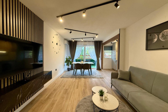 Resale - Apartment  - Torrevieja - Playa del Cura