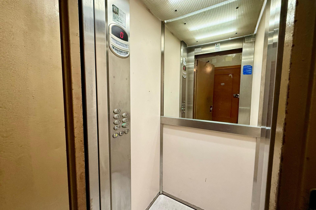 Resale - Apartment  - Torrevieja - Playa del Cura