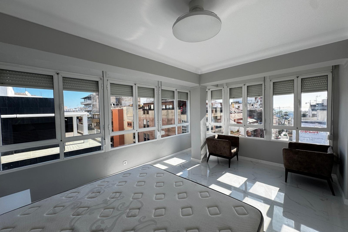 Herverkoop - Appartement  - Torrevieja - Centro