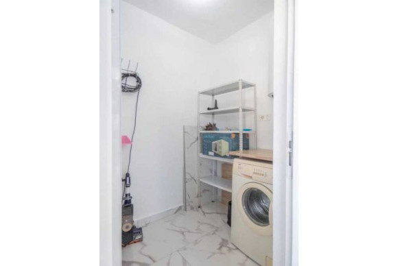 Resale - Apartment  - Orihuela Costa - Los Dolses