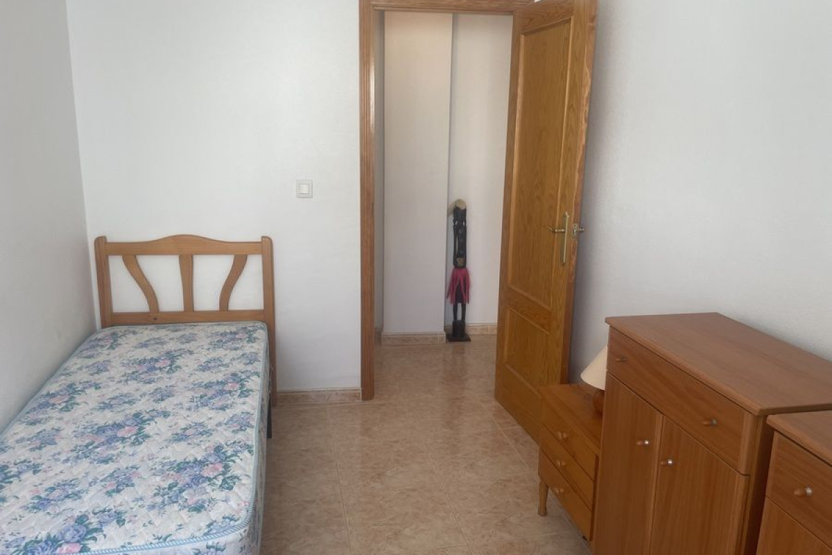 Reventa - Apartamento / piso - Torrevieja
