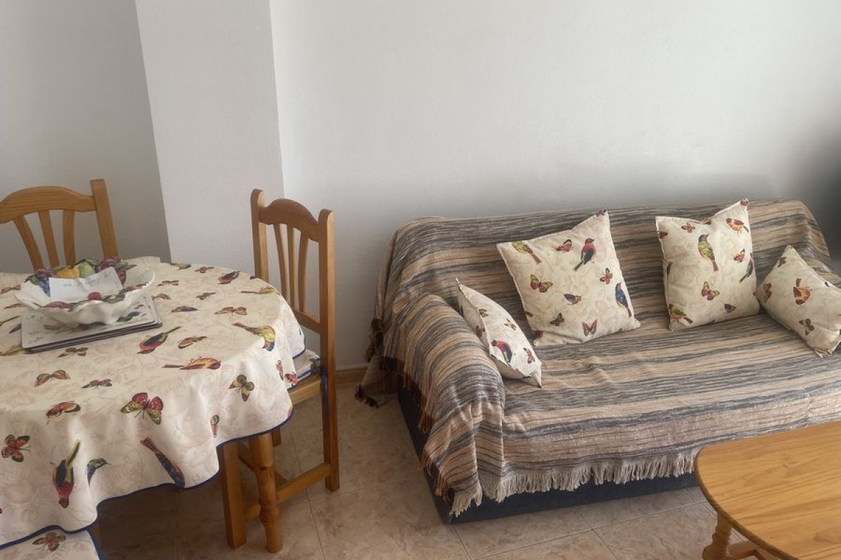 Reventa - Apartamento / piso - Torrevieja