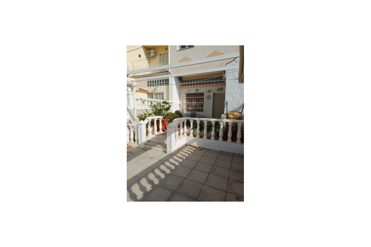 Reventa - Adosado - Torrevieja