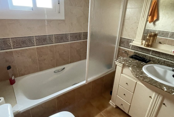 Herverkoop - Landelijke Woning-Finca - Daya Vieja