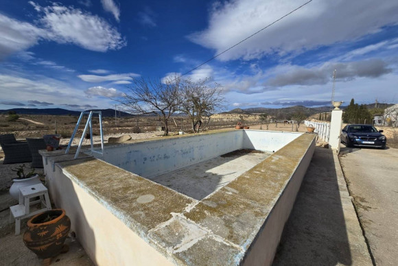 Resale - Country House - monovar