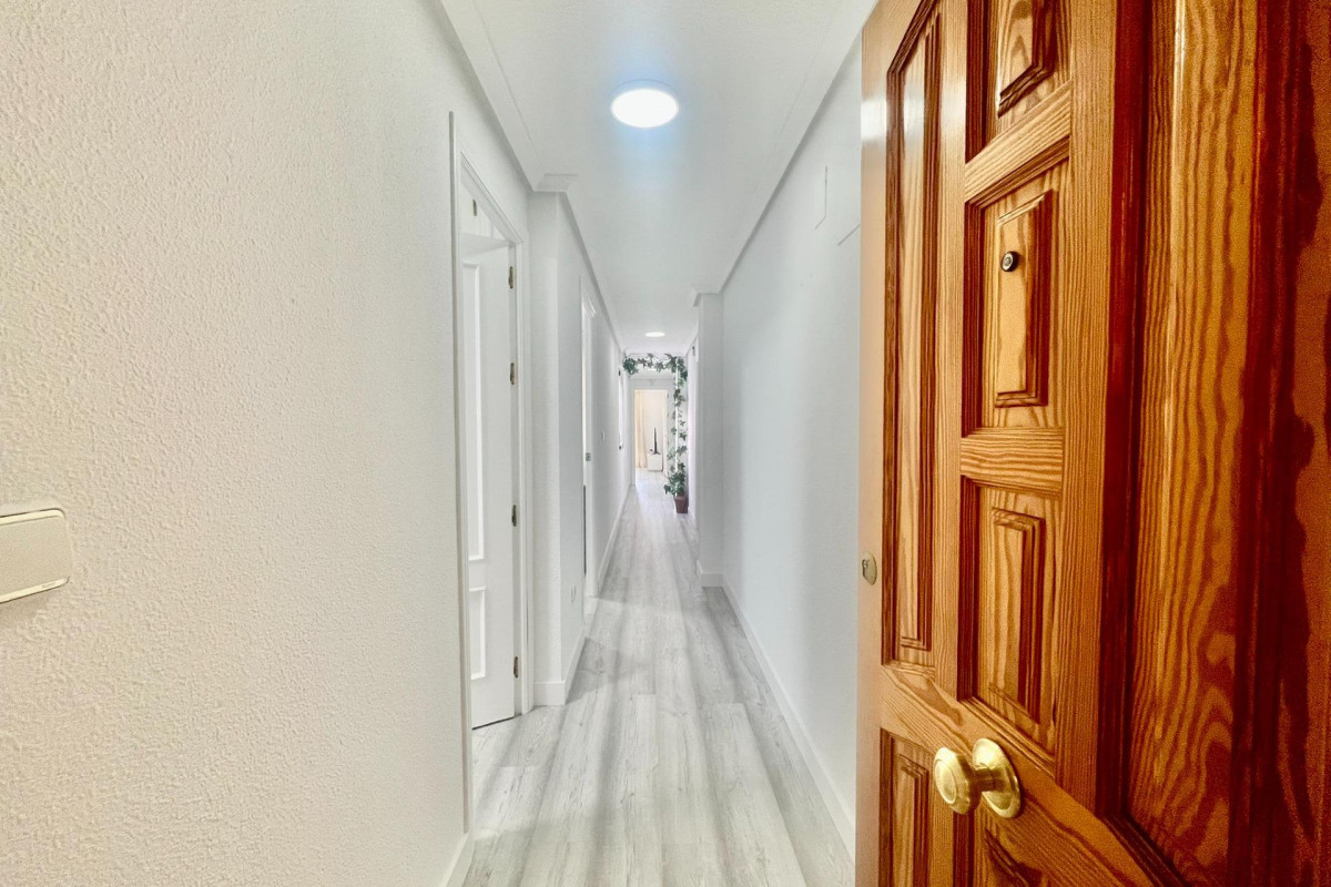 Herverkoop - Appartement  - Torrevieja - Playa del Cura