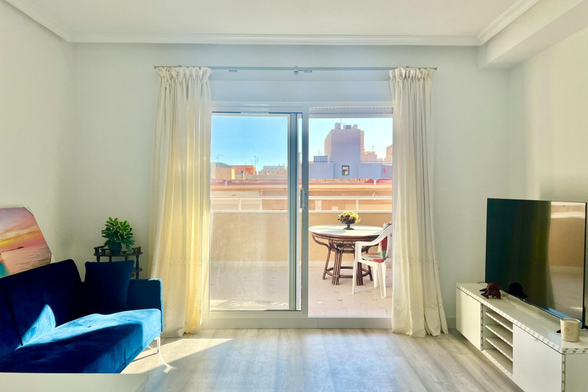 Herverkoop - Appartement  - Torrevieja - Playa del Cura