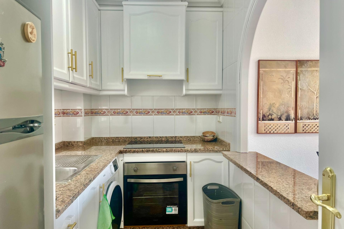 Herverkoop - Appartement  - Torrevieja - Playa del Cura