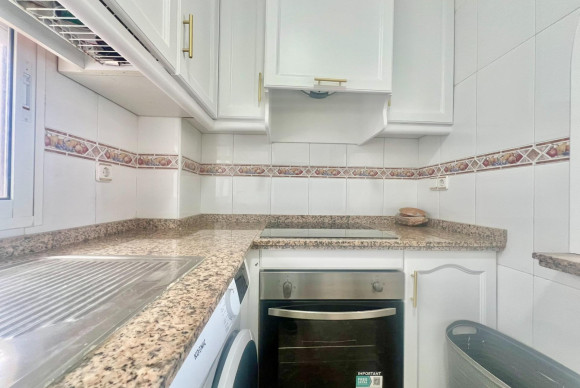 Herverkoop - Appartement  - Torrevieja - Playa del Cura