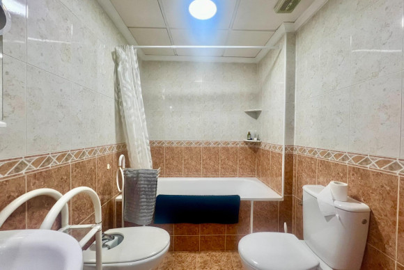 Herverkoop - Appartement  - Torrevieja - Playa del Cura