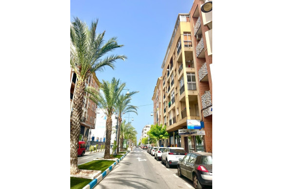 Reventa - Apartamento / piso - Torrevieja - Playa del Cura