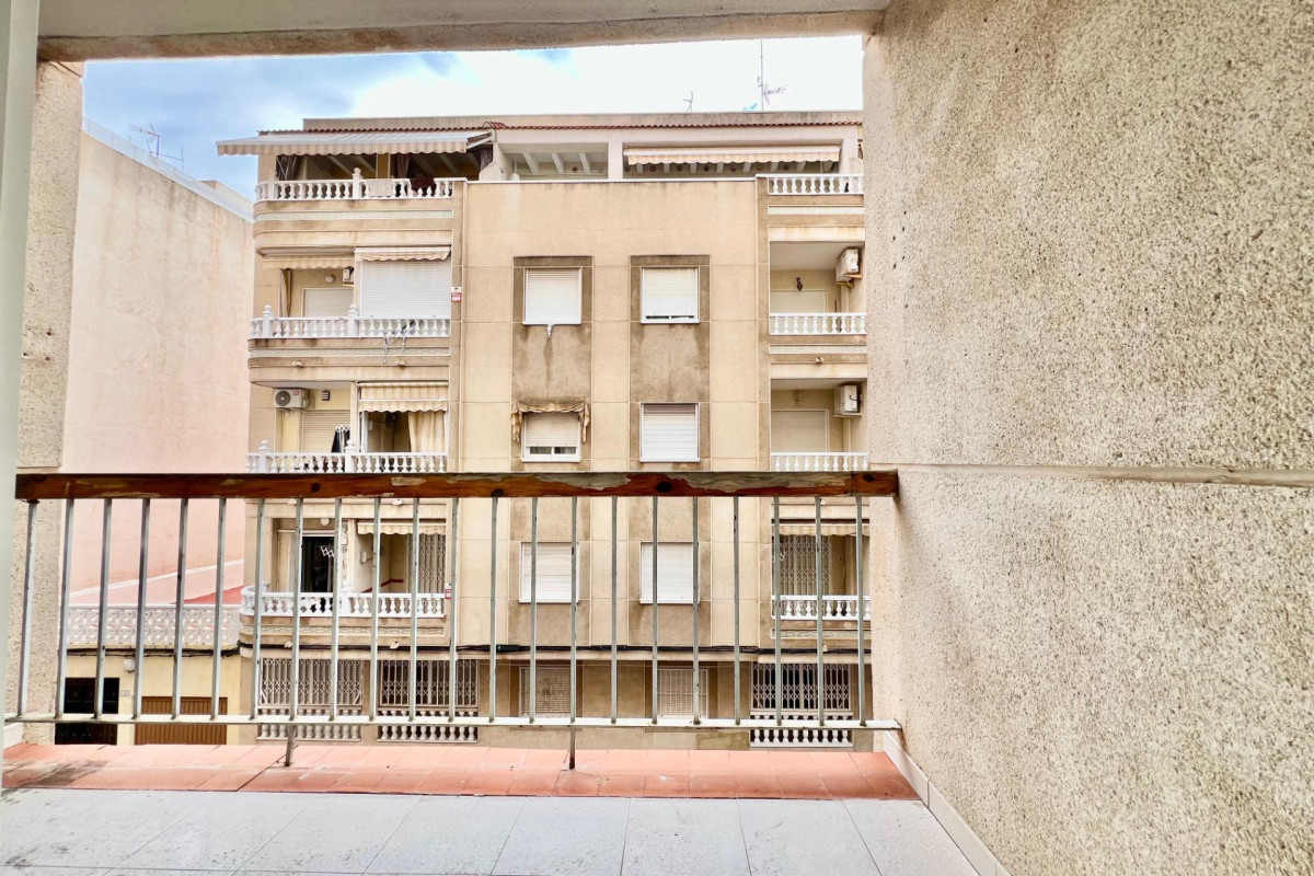 Reventa - Apartamento / piso - Torrevieja - Playa del Cura