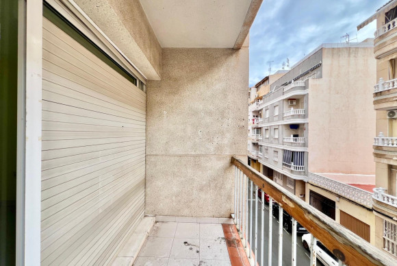 Reventa - Apartamento / piso - Torrevieja - Playa del Cura