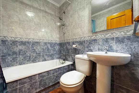 Herverkoop - Appartement  - Torrevieja - Centro