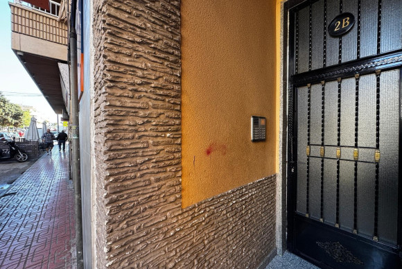 Herverkoop - Appartement  - Torrevieja - Centro