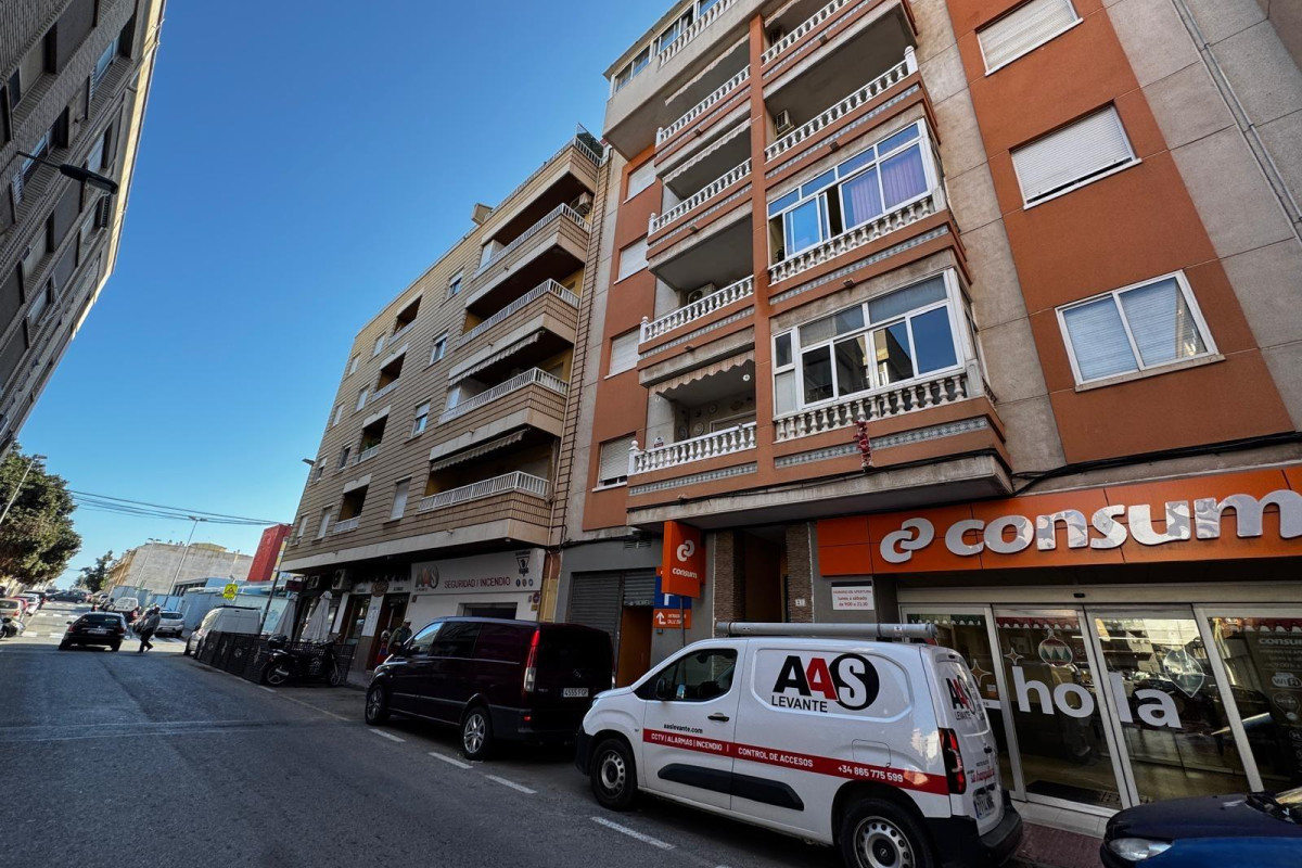 Herverkoop - Appartement  - Torrevieja - Centro