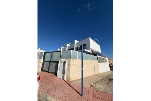 Herverkoop - Villa - Orihuela Costa - PAU 26