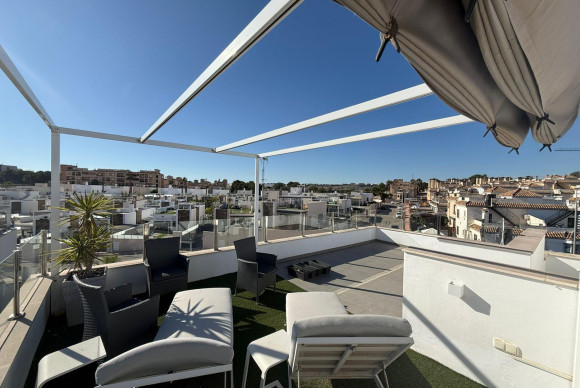 Herverkoop - Villa - Orihuela Costa - PAU 26