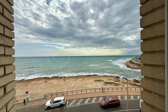 Herverkoop - Appartement  - Torrevieja - Playa de los Locos