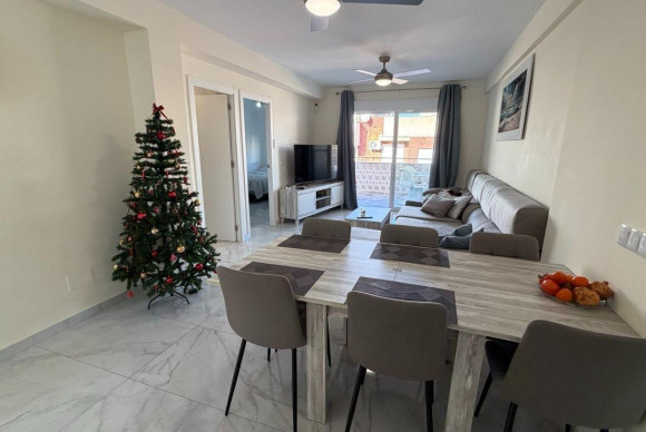 Resale - Apartment  - Torrevieja - Curva del Palangre