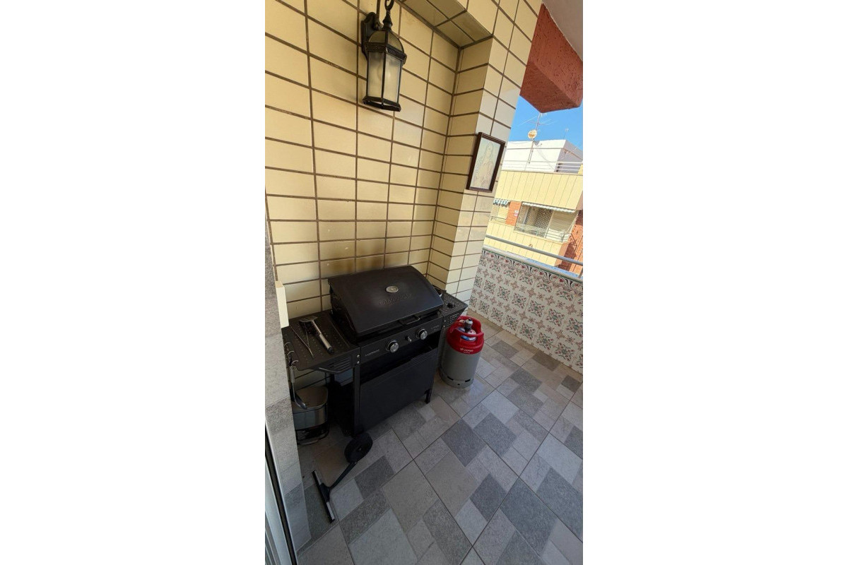 Resale - Apartment  - Torrevieja - Curva del Palangre