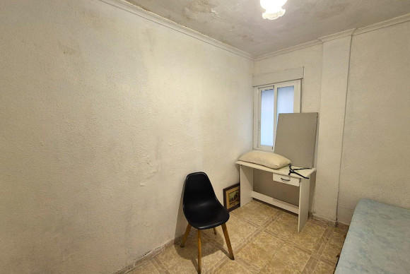 Herverkoop - Appartement  - Alicante - Juan XXIII