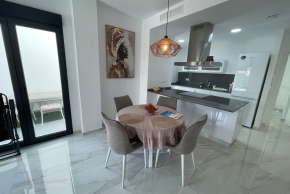 Herverkoop - Vrijstaande Villa - Benijofar - Benijofar - Village