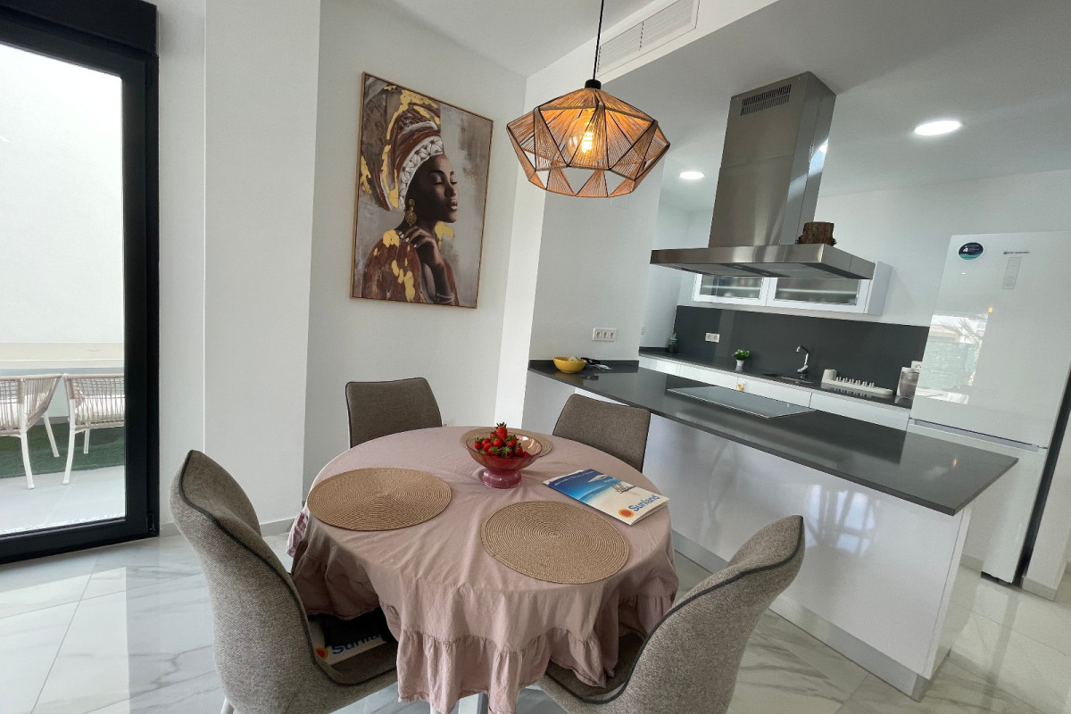 Herverkoop - Vrijstaande Villa - Benijofar - Benijofar - Village