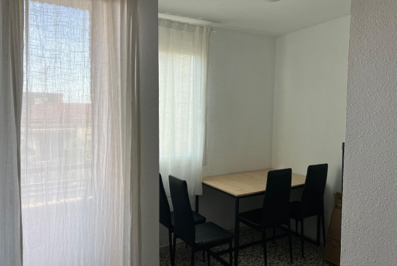 Lange Termijn Verhuur - Appartement  - Alicante - Alipark