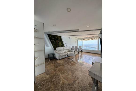 Lange Termijn Verhuur - Appartement  - San Juan de Alicante - Avda costablanca