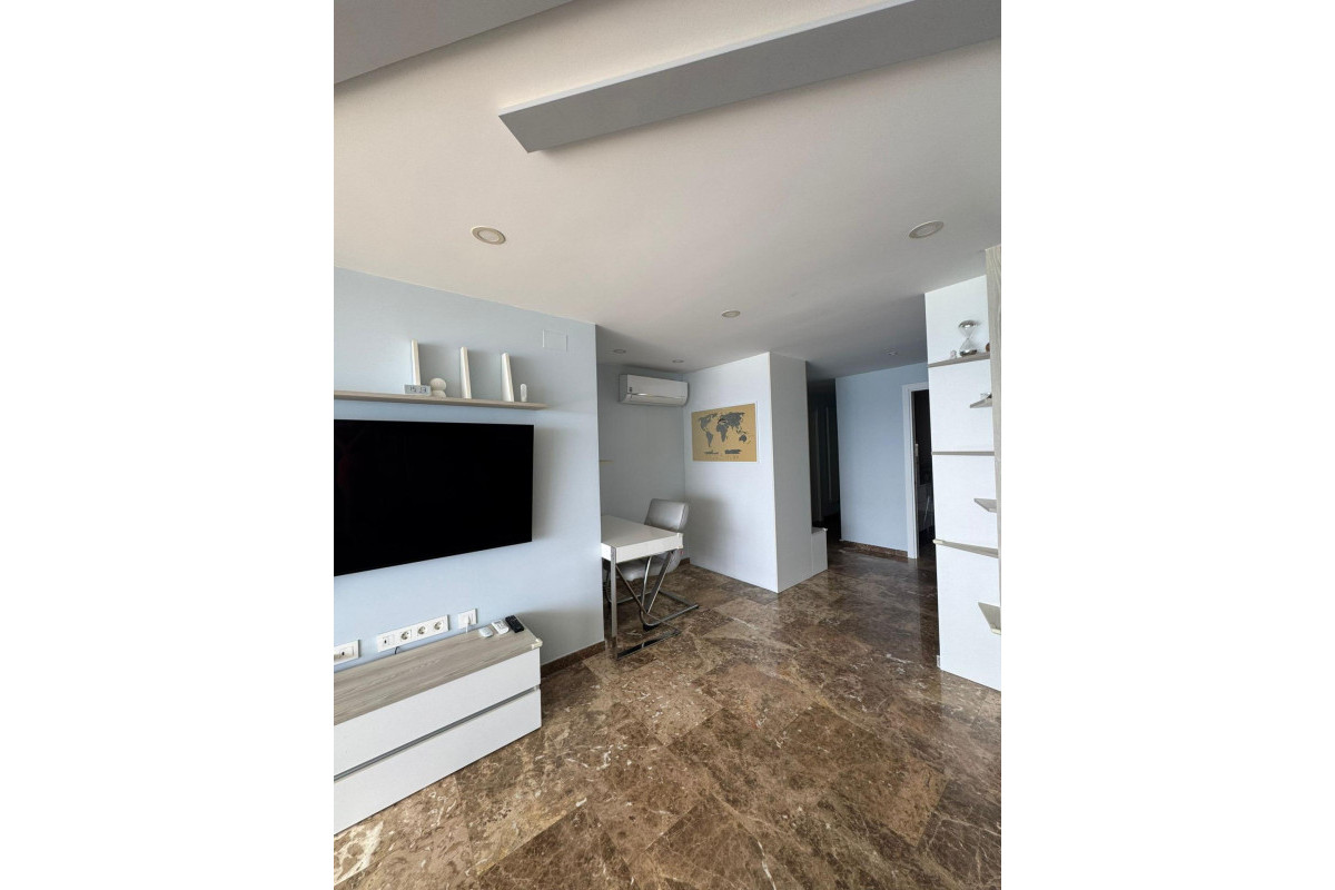 Lange Termijn Verhuur - Appartement  - San Juan de Alicante - Avda costablanca