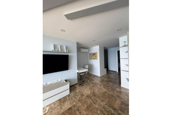 Lange Termijn Verhuur - Appartement  - San Juan de Alicante - Avda costablanca