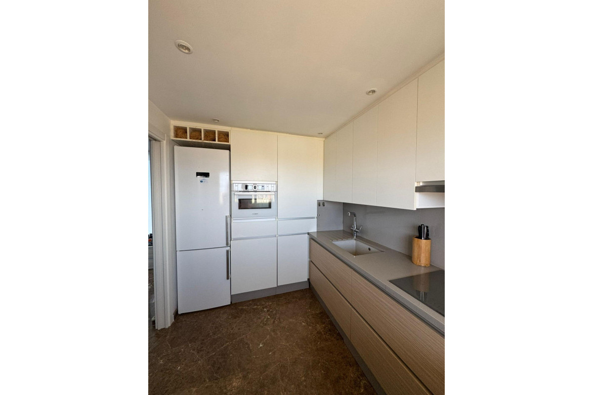 Lange Termijn Verhuur - Appartement  - San Juan de Alicante - Avda costablanca
