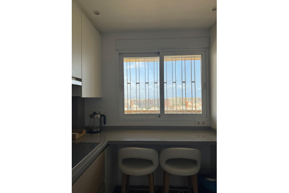 Lange Termijn Verhuur - Appartement  - San Juan de Alicante - Avda costablanca