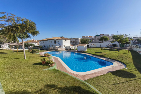 Resale - Bungalow - Torrevieja - Lago jardin